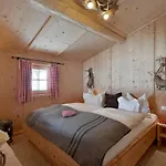 Almnest In Mit Privat * Hochfugen